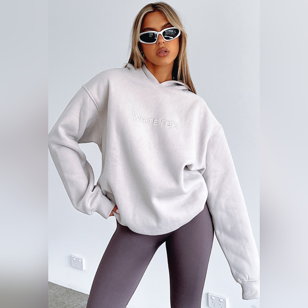 NWT White Fox Boutique Stay Lifted Oversized Moon Hoodie S/M